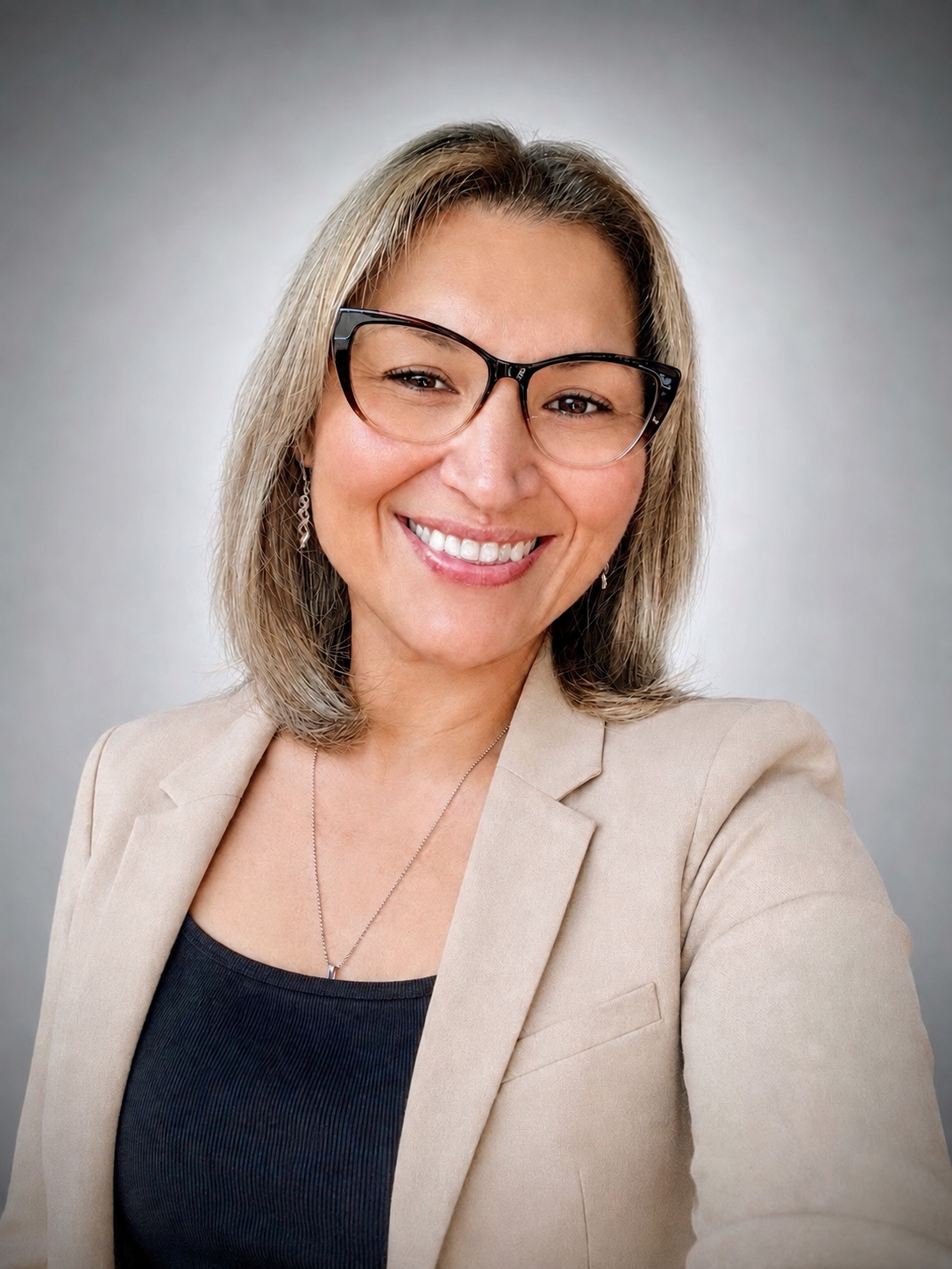 Shirley-Liz Da Silva, Notary Public and Loan Signing Agent